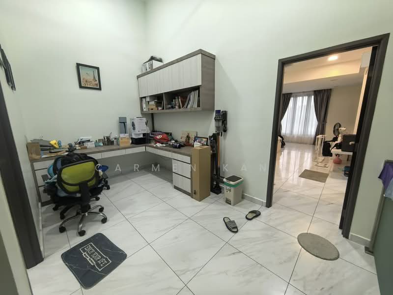 2-storey Terraced House for Sale in Taman Mutiara Rini (Skudai) - Carmen Kang - Study - PropertyGuru.com.my