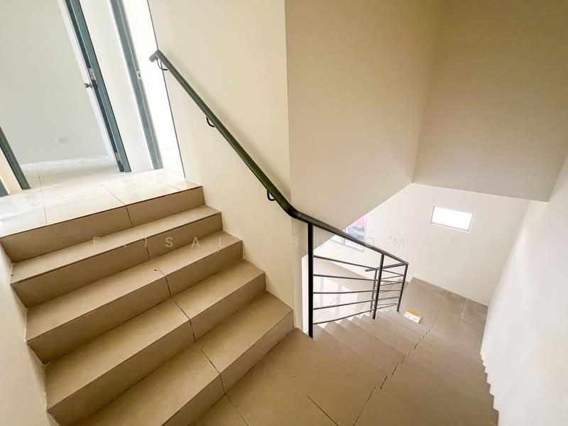 Rumah Teres 2-Tingkat untuk Dijual di Dengkil (Selangor) - Faisal Abu Omar - Interior - PropertyGuru.com.my