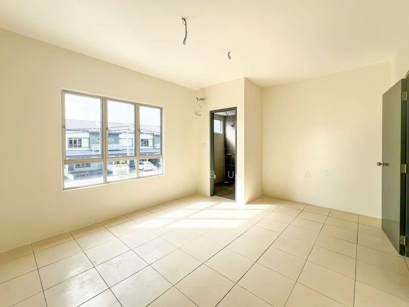 Rumah Teres 2-Tingkat untuk Dijual di Dengkil (Selangor) - Faisal Abu Omar - Interior - PropertyGuru.com.my