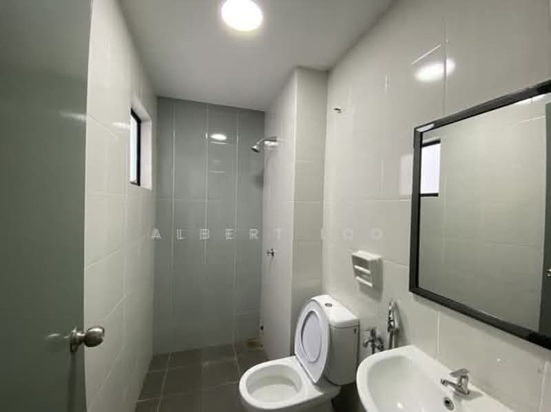 Rumah Teres 2-Tingkat untuk Disewa di Saujana KLIA (Dengkil) - Albert Loo - Bathroom - PropertyGuru.com.my