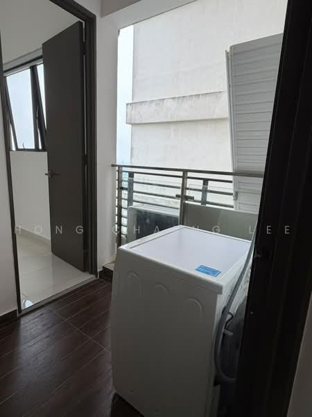 Kondominium untuk Disewa di Bay Laurel @ Country Garden Danga Bay - Hong Charng Lee - Balcony - PropertyGuru.com.my