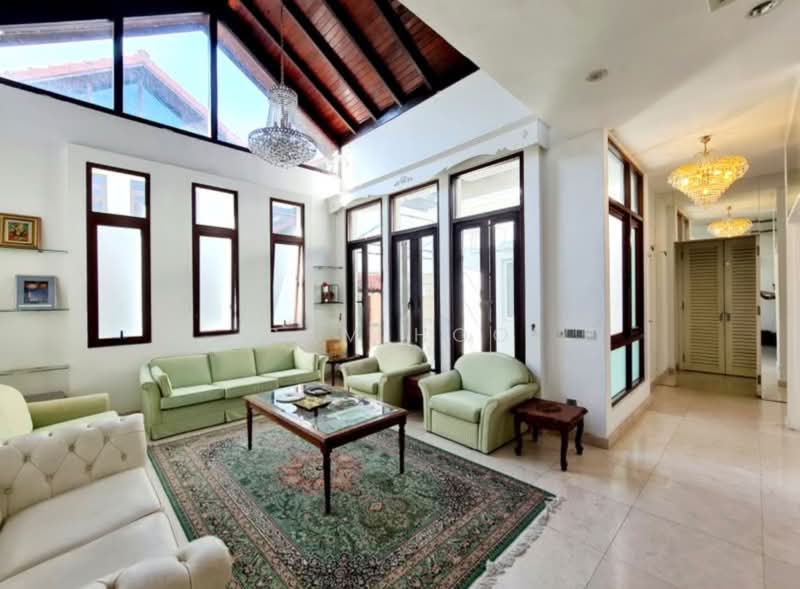 Rumah Berkembar untuk Dijual di Bukit Tunku (Kenny Hills) (Kuala Lumpur) - Sam Hoo - Living Room - PropertyGuru.com.my