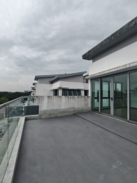 Bungalow House for Sale in Taman Molek (Johor Bahru) - Gloson Ten - Exterior - PropertyGuru.com.my