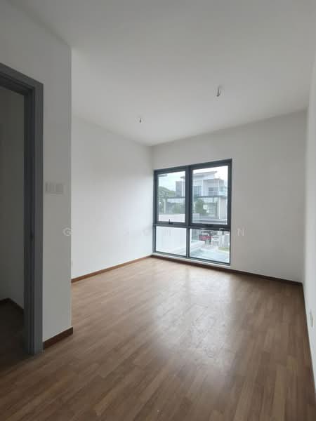 Bungalow House for Sale in Taman Molek (Johor Bahru) - Gloson Ten - PropertyGuru.com.my