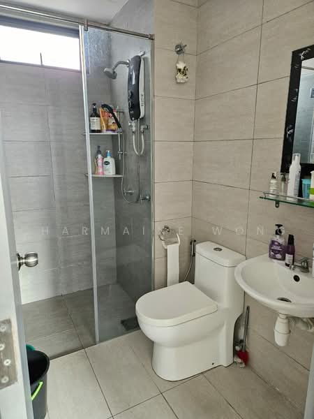Kediaman Servis untuk Disewa di KL Traders Square - Charmaine Wong - Bathroom - PropertyGuru.com.my