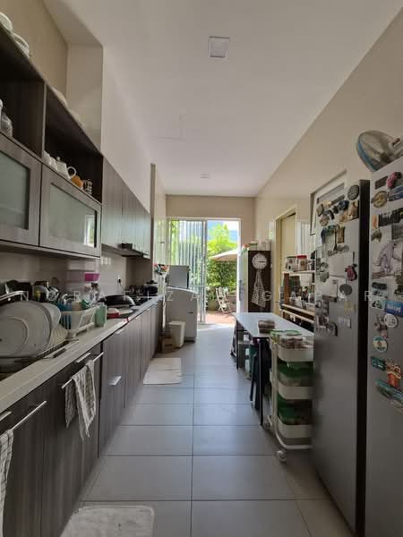 Rumah Teres 3-Tingkat untuk Dijual di Cyberjaya (Selangor) - NoraFizah Gapar - Kitchen - PropertyGuru.com.my