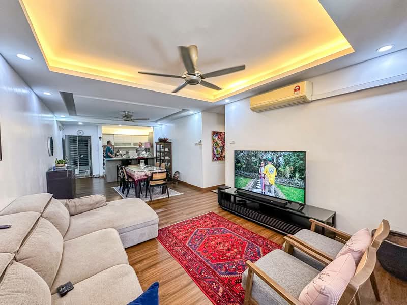 Kondominium untuk Dijual di Laman Tasik - Faisal Abu Omar - Living Room - PropertyGuru.com.my