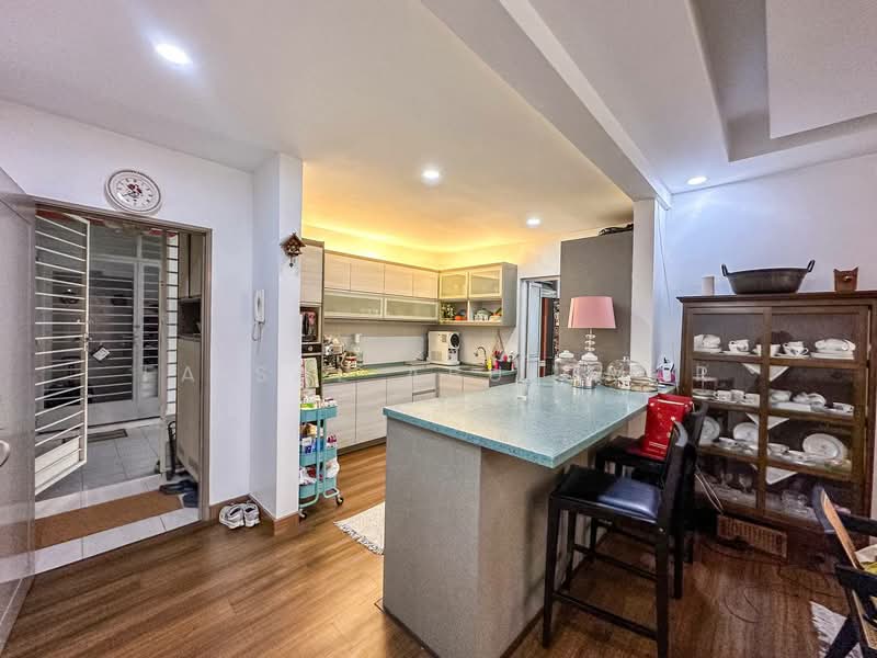 Kondominium untuk Dijual di Laman Tasik - Faisal Abu Omar - Kitchen - PropertyGuru.com.my