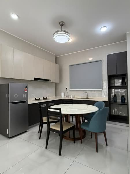 Condominium for Rent at Amberside @ Country Garden Danga Bay - Hong Charng Lee - Kitchen - PropertyGuru.com.my