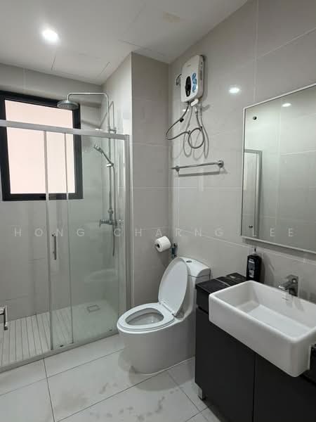 Condominium for Rent at Amberside @ Country Garden Danga Bay - Hong Charng Lee - Bathroom - PropertyGuru.com.my