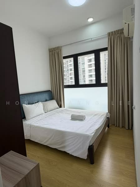 Condominium for Rent at Amberside @ Country Garden Danga Bay - Hong Charng Lee - Bedroom - PropertyGuru.com.my