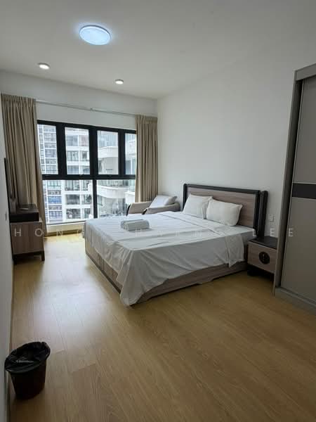 Condominium for Rent at Amberside @ Country Garden Danga Bay - Hong Charng Lee - Bedroom - PropertyGuru.com.my