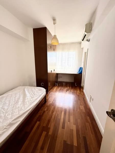 Kondominium untuk Disewa di Kiaramas Sutera - Vincent Lau - Bedroom - PropertyGuru.com.my