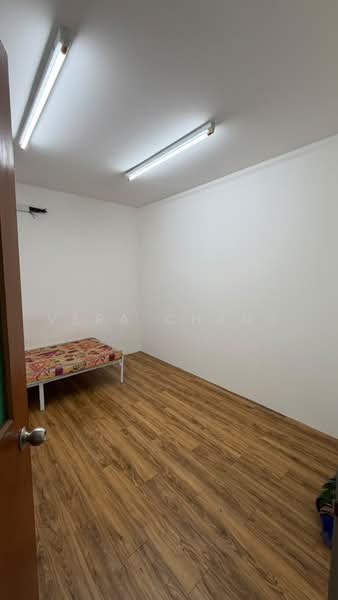 Office for Rent in Taman Molek (Johor Bahru) - Vera Chang - Bedroom - PropertyGuru.com.my