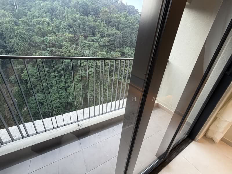 Kondominium untuk Disewa di D'Terra Residences - Alan Chia - Balcony - PropertyGuru.com.my