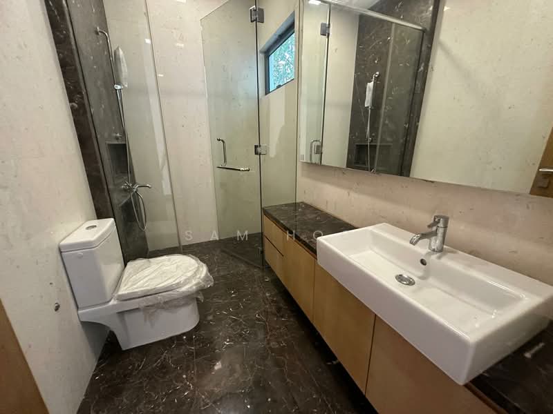Bungalow House for Sale in Bukit Tunku (Kenny Hills) (Kuala Lumpur) - Sam Hoo - Bathroom - PropertyGuru.com.my