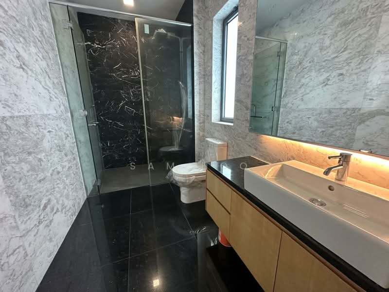 Bungalow House for Sale in Bukit Tunku (Kenny Hills) (Kuala Lumpur) - Sam Hoo - Bathroom - PropertyGuru.com.my