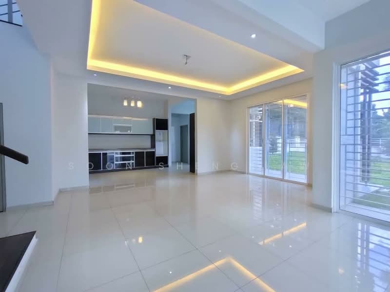 Rumah Teres 2-Tingkat untuk Dijual di TTDI Grove (Kajang) - Soon Sheng Law - Living Room - PropertyGuru.com.my