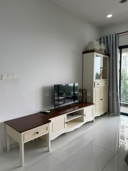 Condominium for Rent at Amberside @ Country Garden Danga Bay - Hong Charng Lee - Living Room - PropertyGuru.com.my