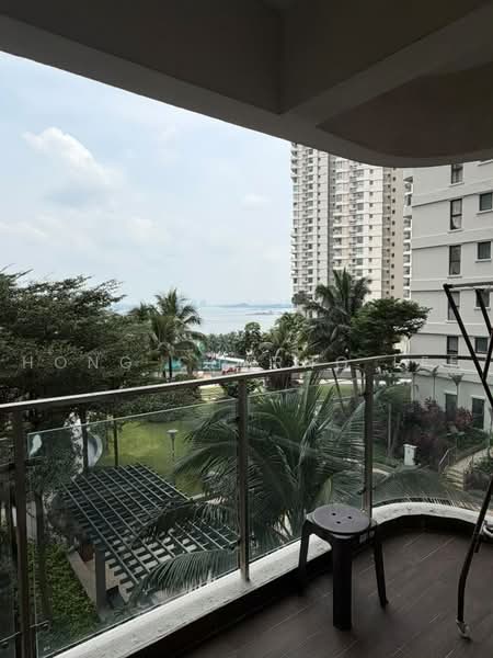 Condominium for Rent at Amberside @ Country Garden Danga Bay - Hong Charng Lee - Balcony - PropertyGuru.com.my