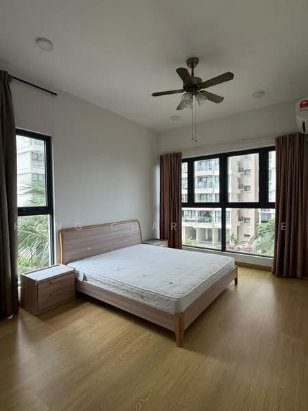 Condominium for Rent at Amberside @ Country Garden Danga Bay - Hong Charng Lee - Bedroom - PropertyGuru.com.my