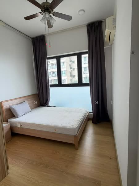 Condominium for Rent at Amberside @ Country Garden Danga Bay - Hong Charng Lee - Bedroom - PropertyGuru.com.my