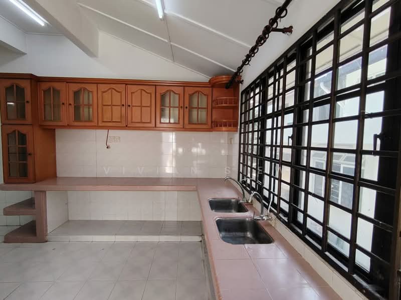 Terraced House for Sale in Usj 13 (Subang Jaya) - Vivian Siew - Kitchen - PropertyGuru.com.my