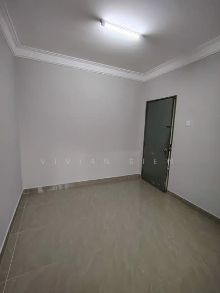 Terraced House for Sale in Usj 13 (Subang Jaya) - Vivian Siew - Interior - PropertyGuru.com.my
