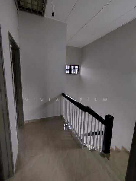 Terraced House for Sale in Usj 13 (Subang Jaya) - Vivian Siew - Corridor - PropertyGuru.com.my