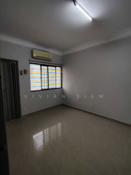 Terraced House for Sale in Usj 13 (Subang Jaya) - Vivian Siew - Interior - PropertyGuru.com.my