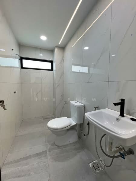 Rumah Berkembar untuk Dijual di Taman Sri Skudai (Skudai) - Eva Siow - PropertyGuru.com.my