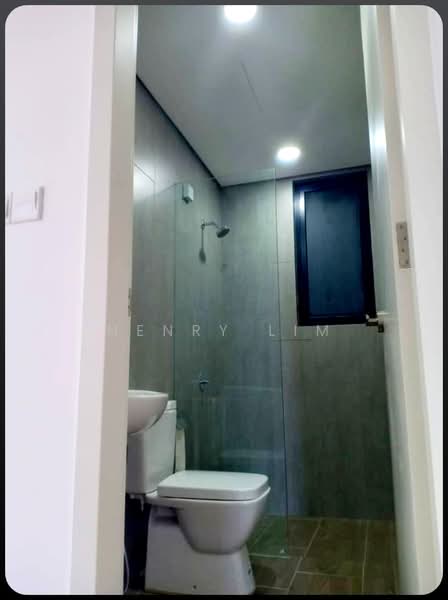 Service Residence for Sale at Geo Bukit Rimau - Henry Lim - Bathroom - PropertyGuru.com.my