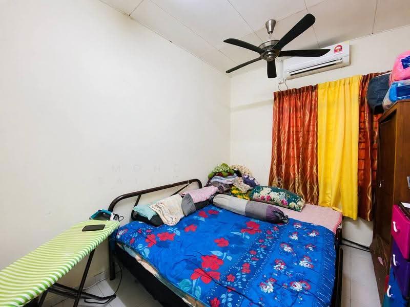 Rumah Teres 1-Tingkat untuk Dijual di Banting (Banting) - Mohd Aizat Saiful Bahri - Bedroom - PropertyGuru.com.my