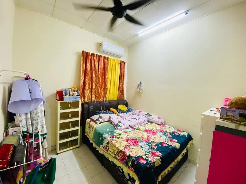 Rumah Teres 1-Tingkat untuk Dijual di Banting (Banting) - Mohd Aizat Saiful Bahri - Bedroom - PropertyGuru.com.my