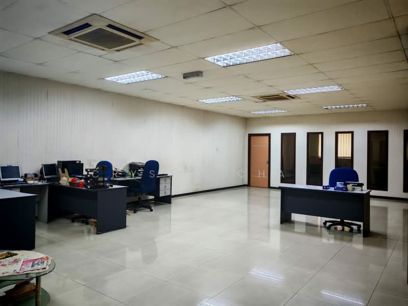 Shop / Office for Rent in Senai (Kulai) - Crystal Chan - Interior - PropertyGuru.com.my