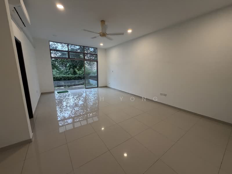 Rumah Teres 2.5-Tingkat untuk Disewa di Sierramas West (Sungai Buloh) - Josh Yong - Living Room - PropertyGuru.com.my