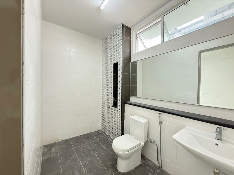 Bungalow House for Sale in Johor Bahru (Johor) - Carmen Kang - Bathroom - PropertyGuru.com.my