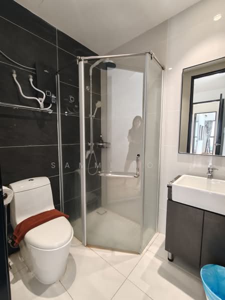 Condominium for Rent at Kings Bay @ Country Garden Danga Bay - Sammi Hoo - PropertyGuru.com.my