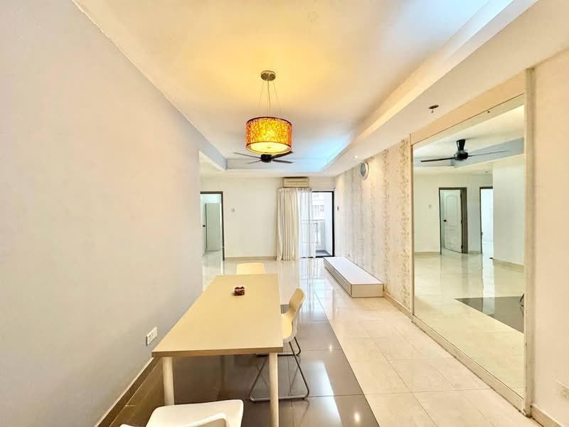 Condominium for Sale at Pelangi Utama - Faisal Abu Omar - Dining Room - PropertyGuru.com.my
