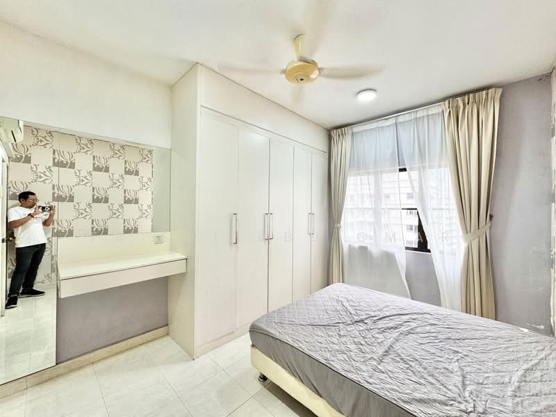 Condominium for Sale at Pelangi Utama - Faisal Abu Omar - Bedroom - PropertyGuru.com.my