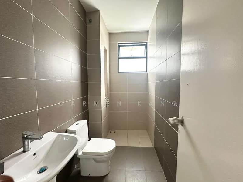 Rumah Berkembar untuk Dijual di Johor Bahru (Johor) - Carmen Kang - Bathroom - PropertyGuru.com.my