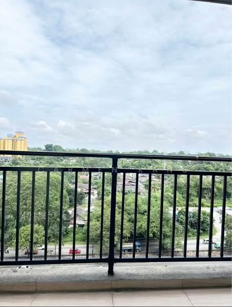 Kediaman Servis untuk Dijual di Country Garden Central Park - Carmen Kang - View - PropertyGuru.com.my