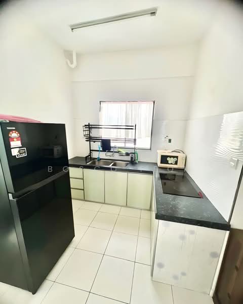 Condominium for Rent at The Golden Triangle Condominium - Bosco Teoh - Kitchen - PropertyGuru.com.my