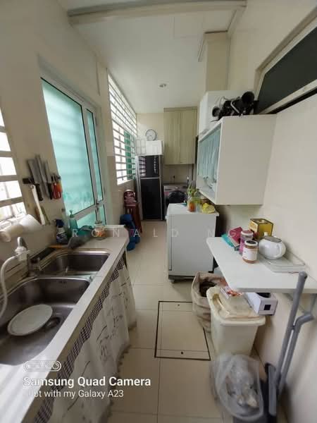 2-storey Terraced House for Rent in Kampung Perlis (Bayan Lepas) - Ronald Ng - Kitchen - PropertyGuru.com.my