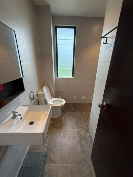 Rumah Teres 2.5-Tingkat untuk Dijual di Seksyen 16 (Shah Alam) - Chris Choo - Bathroom - PropertyGuru.com.my