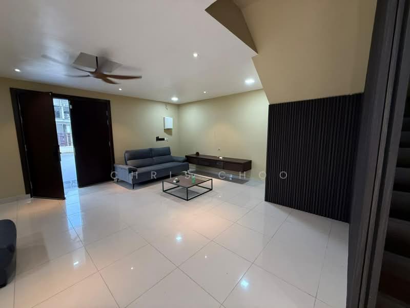 Rumah Teres 2.5-Tingkat untuk Dijual di Seksyen 16 (Shah Alam) - Chris Choo - PropertyGuru.com.my