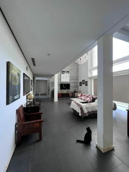 Bungalow House for Sale in Sri Pilmoor (Ara Damansara) - Reena Sarif - Living Room - PropertyGuru.com.my
