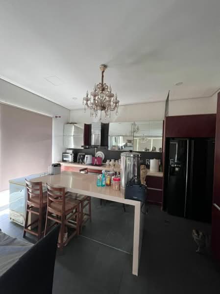 Bungalow House for Sale in Sri Pilmoor (Ara Damansara) - Reena Sarif - Kitchen - PropertyGuru.com.my
