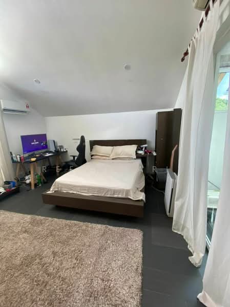 Bungalow House for Sale in Sri Pilmoor (Ara Damansara) - Reena Sarif - Bedroom - PropertyGuru.com.my