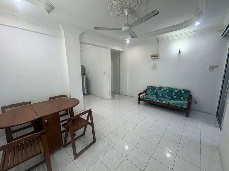 Pangsapuri untuk Disewa di Villa Kejora - Ng Jit Sin - Living Room - PropertyGuru.com.my